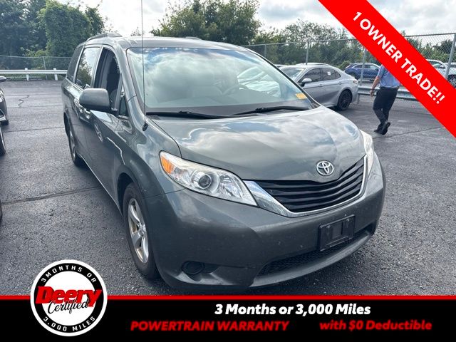 2013 Toyota Sienna LE