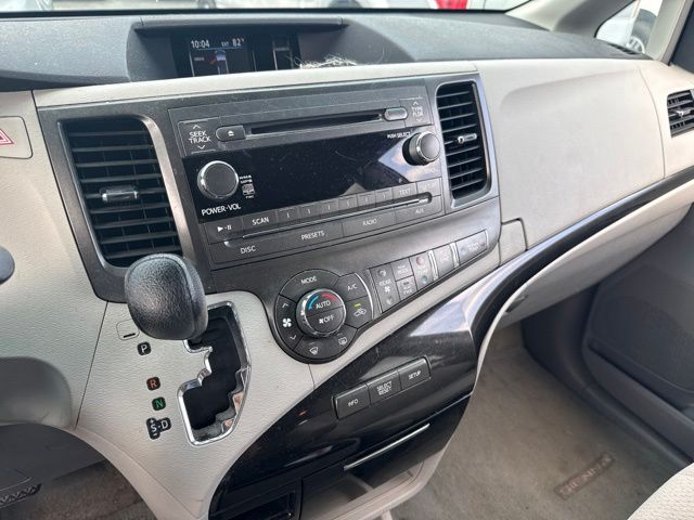 2013 Toyota Sienna
