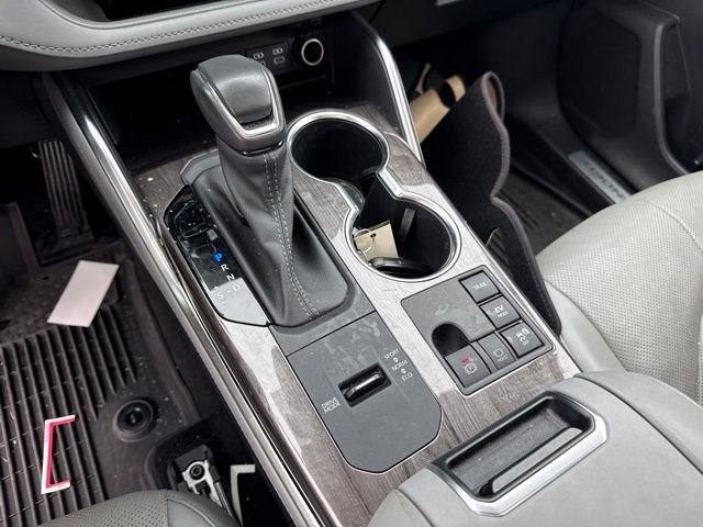 2023 Toyota Highlander Hybrid