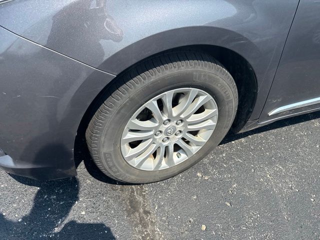 2012 Toyota Sienna