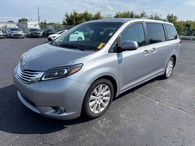 2012 Toyota Sienna