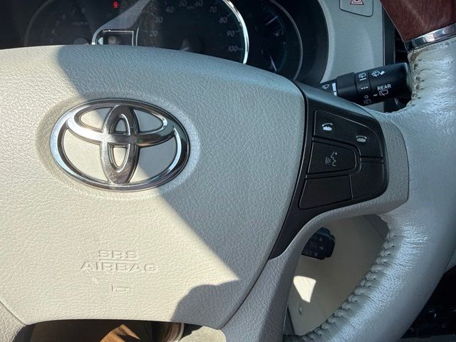 2012 Toyota Sienna