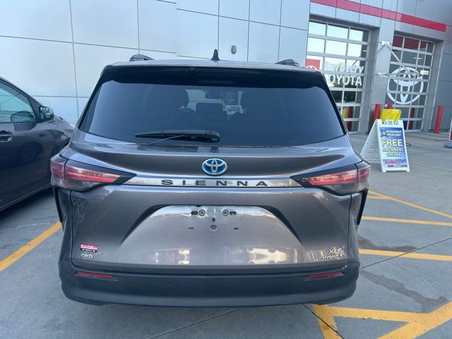 2021 Toyota Sienna