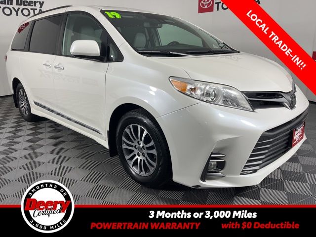 2019 Toyota Sienna XLE