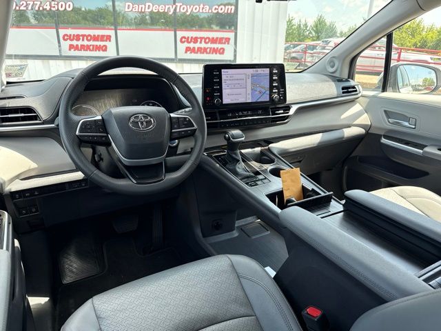 2024 Toyota Sienna