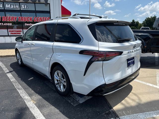 2024 Toyota Sienna