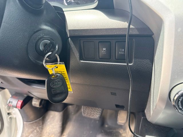 2015 Toyota Tundra