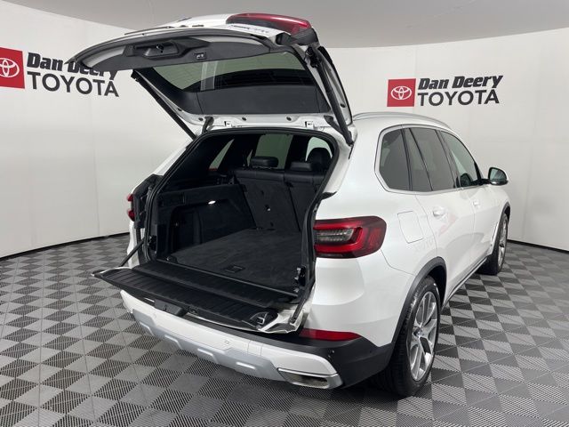 2023 BMW X5