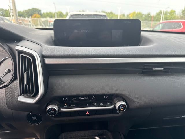 2024 Mazda CX 50