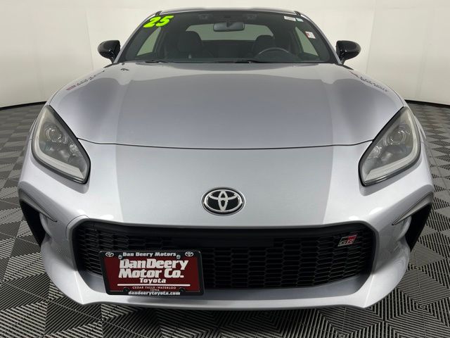 2025 Toyota GR86