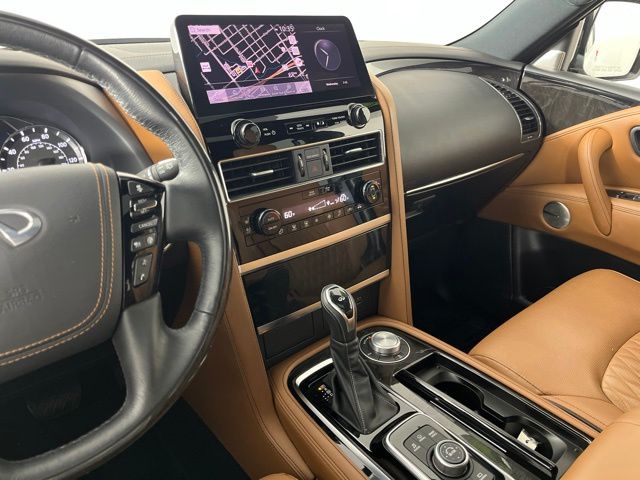 2024 INFINITI QX80