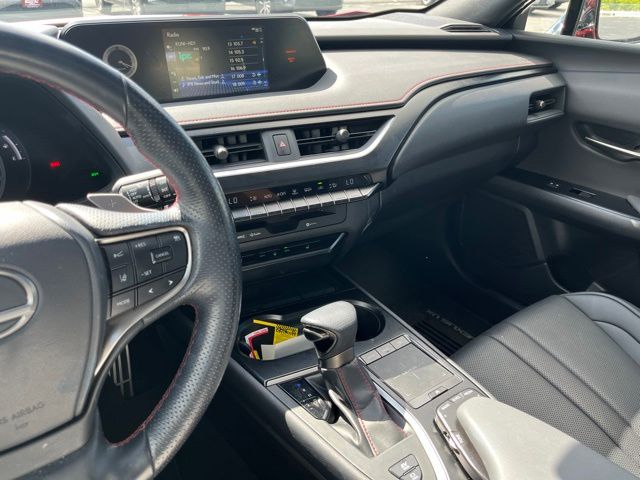 2022 Lexus UX