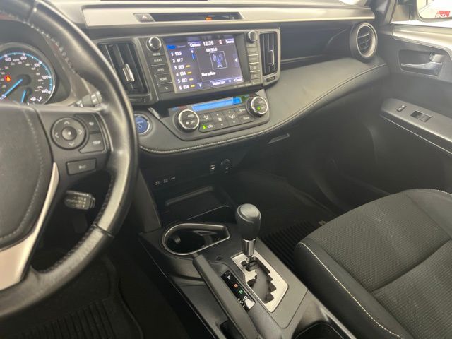 2016 Toyota RAV4 Hybrid