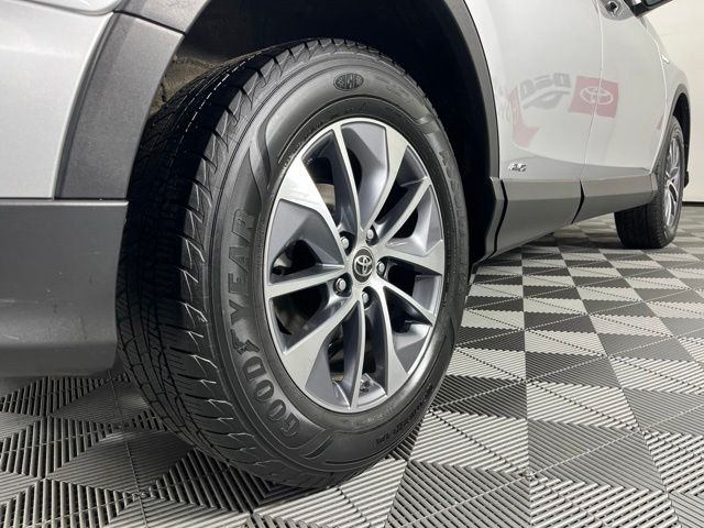 2016 Toyota RAV4 Hybrid