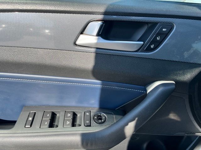 2017 Hyundai Sonata Hybrid