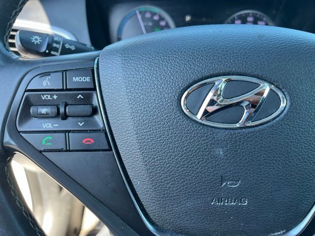 2017 Hyundai Sonata Hybrid
