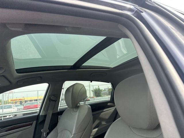 2020 Genesis G80