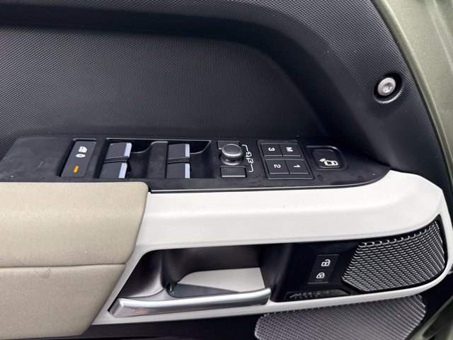 2023 Land Rover Defender 110