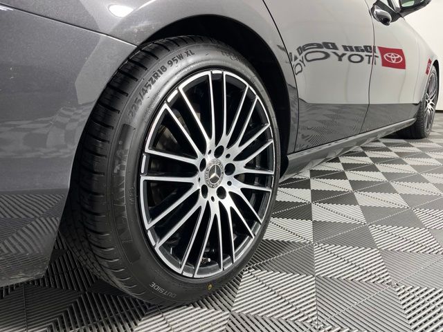 2022 Mercedes-Benz C Class