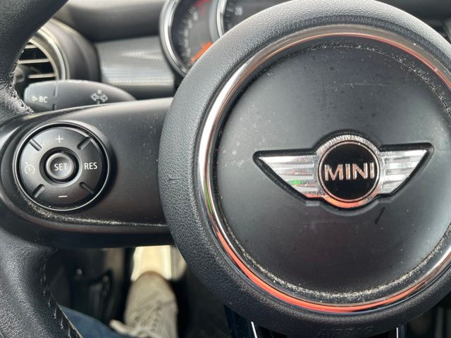 2015 MINI Cooper