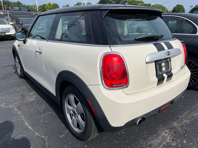2015 MINI Cooper