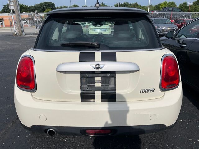 2015 MINI Cooper
