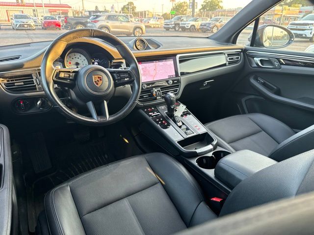 2022 Porsche Macan