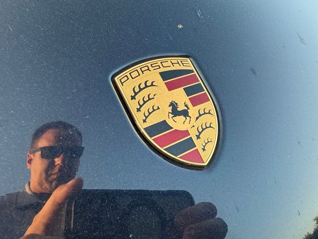2022 Porsche Macan