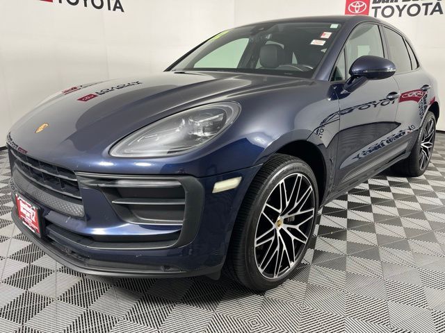 2022 Porsche Macan