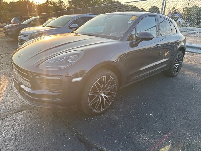 2022 Porsche Macan