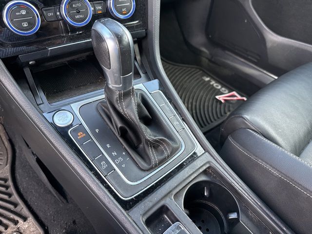 2017 Volkswagen Golf R