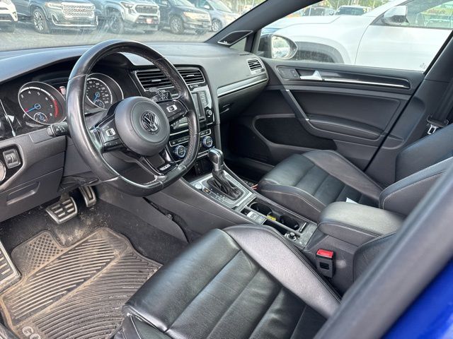 2017 Volkswagen Golf R