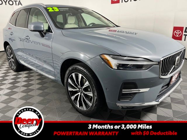 2023 Volvo XC60 B5 Plus Bright Theme