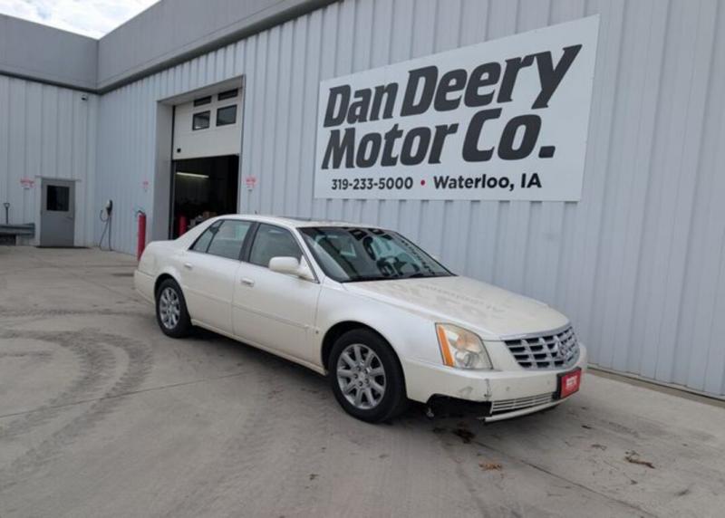2008 Cadillac DTS Base
