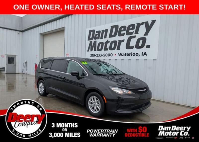 2022 Chrysler Voyager LX