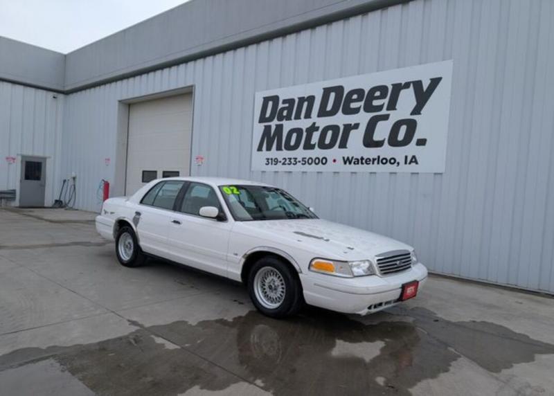 2002 Ford Crown Victoria LX