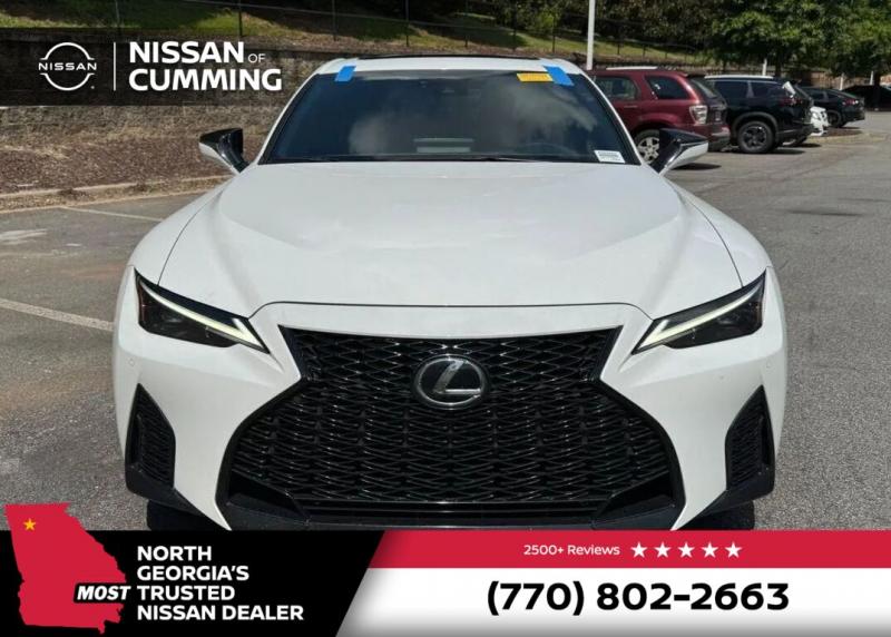 2023 Lexus IS