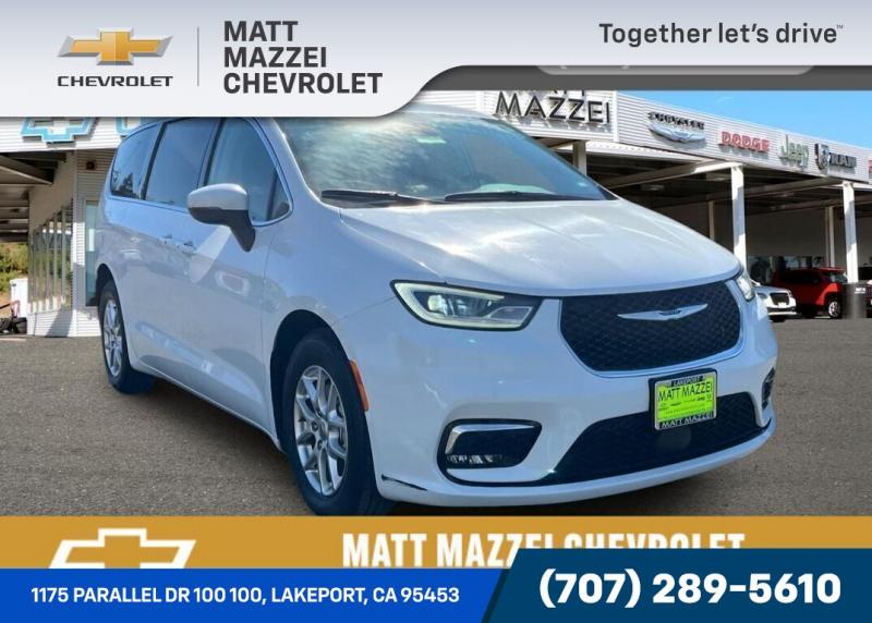 2023 Chrysler Pacifica Touring L