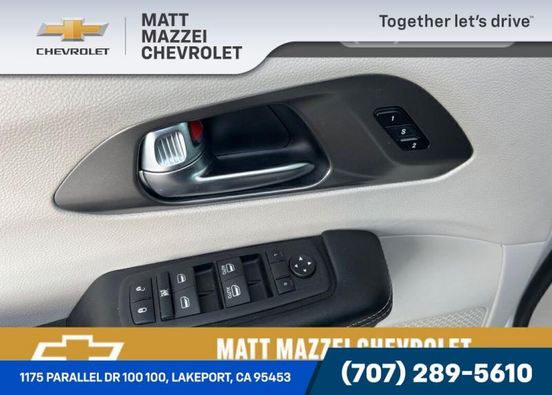 2023 Chrysler Pacifica